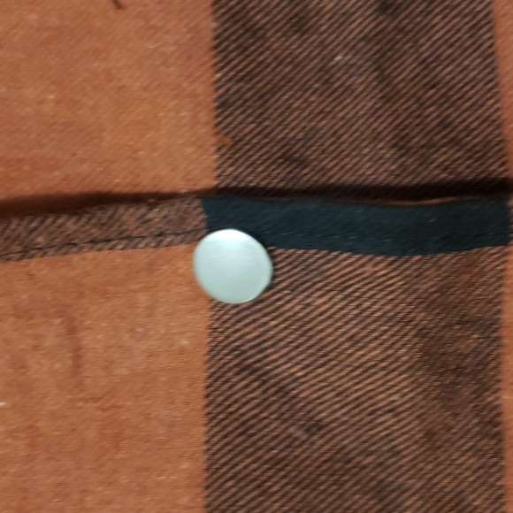 New boutique plaid shacket - Picture 15 of 16